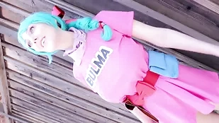 Bulma's provocative public show of sensuality and solo ecstasy